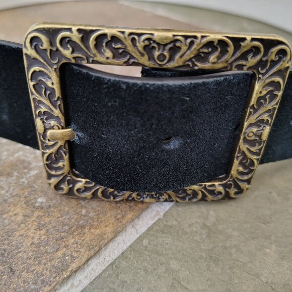 White House Black Market Genuine Leather Suede Belt main image 4